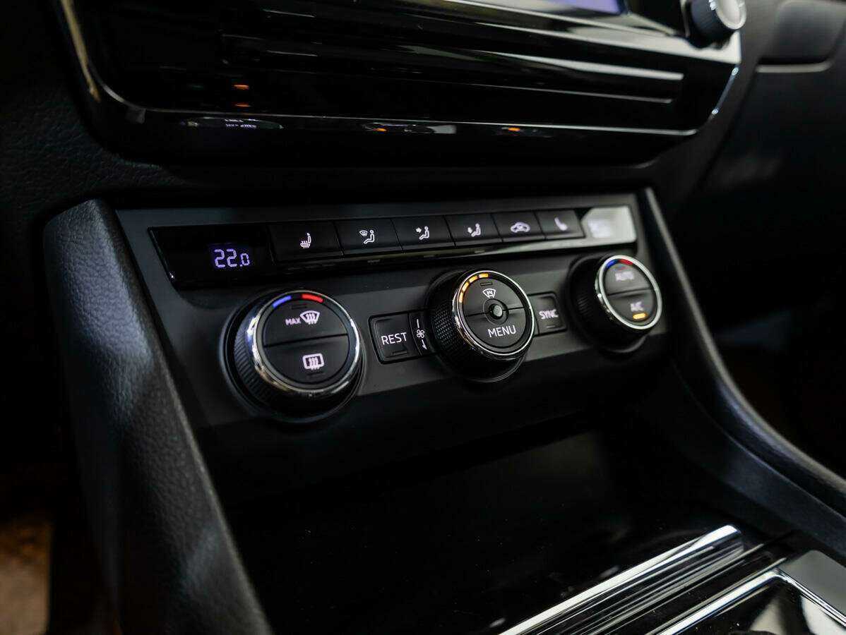 Купить Skoda Superb, 2016, 116 556 км, фото №14