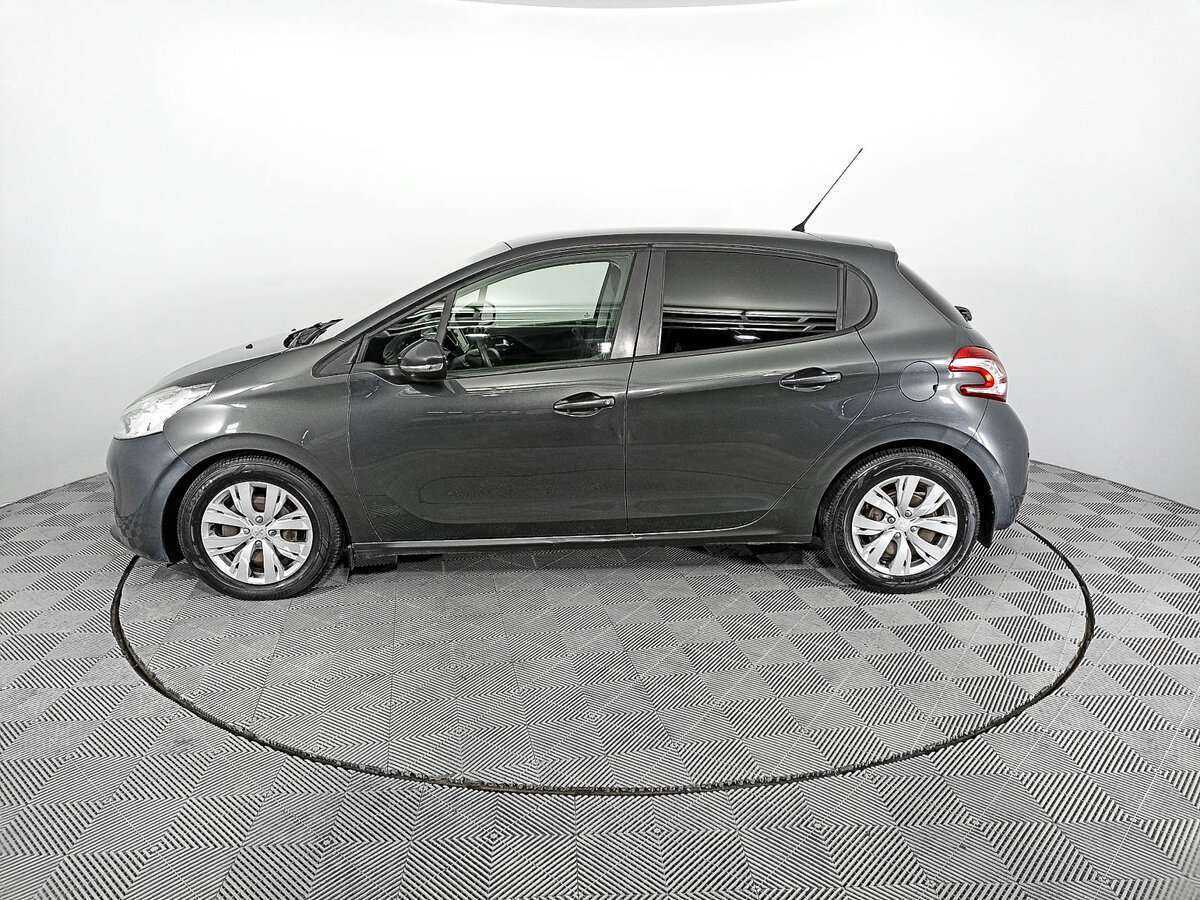 Купить Peugeot 208, 2013, 108 259 км, фото №8