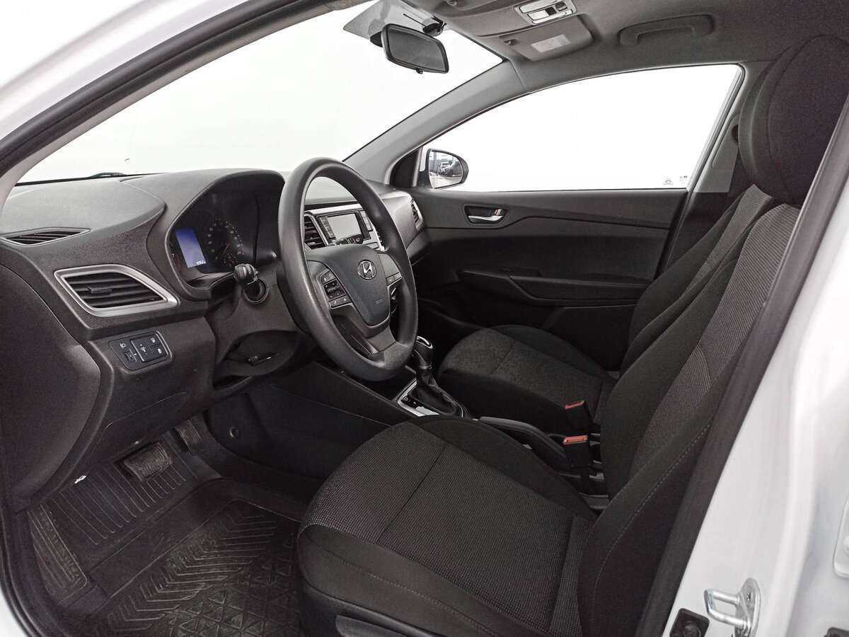 Купить Hyundai Solaris, 2021, 40 924 км, фото №12