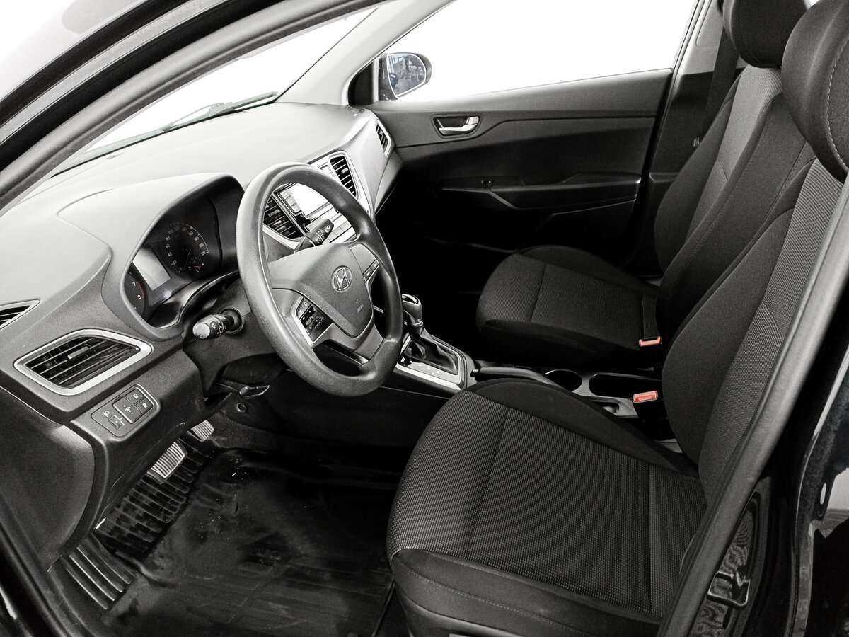 Купить Hyundai Solaris, 2017, 67 103 км, фото №14