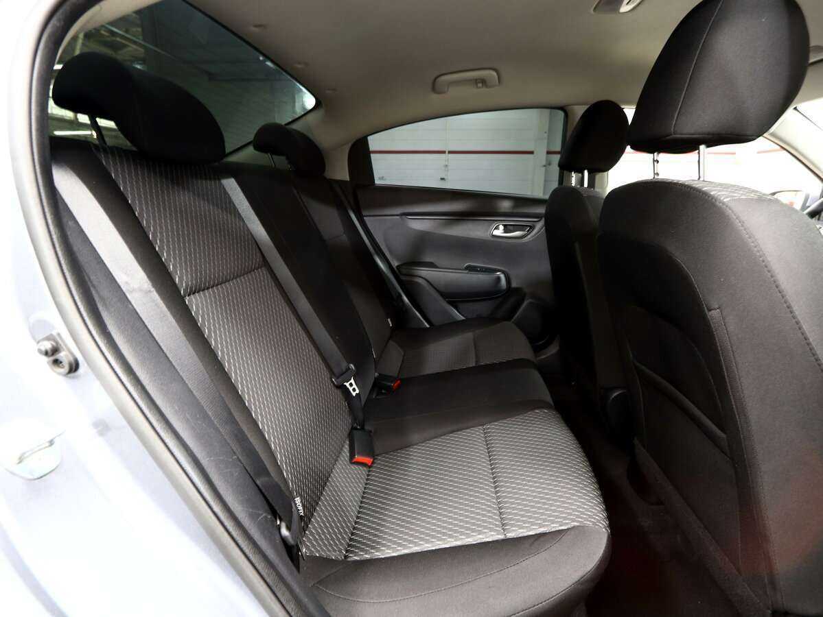 Купить Kia Rio, 2018, 101 000 км, фото №19