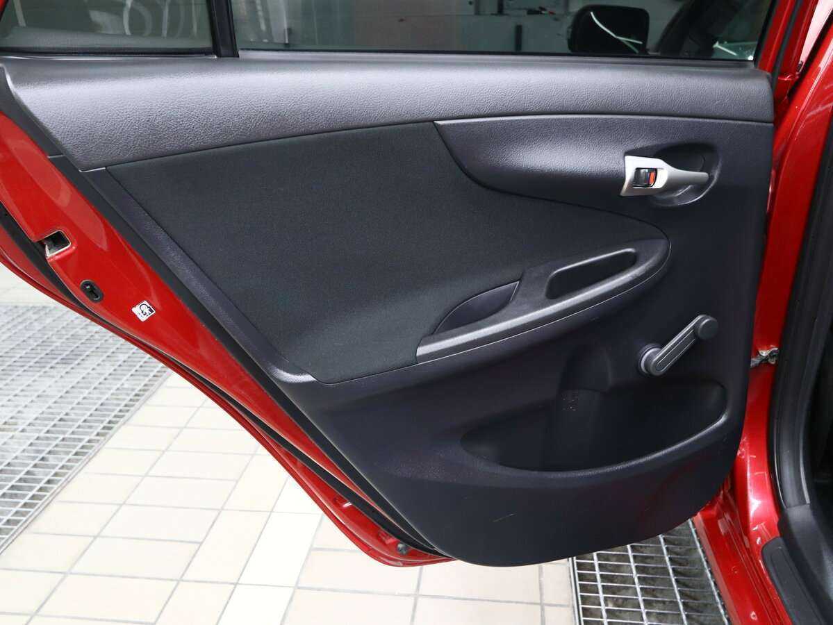 Купить Toyota Corolla, 2012, 176 000 км, фото №9