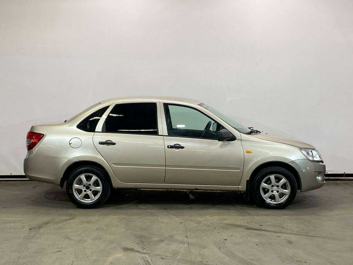 Купить Lada (ВАЗ) Granta, 2012, 126 695 км, фото №4