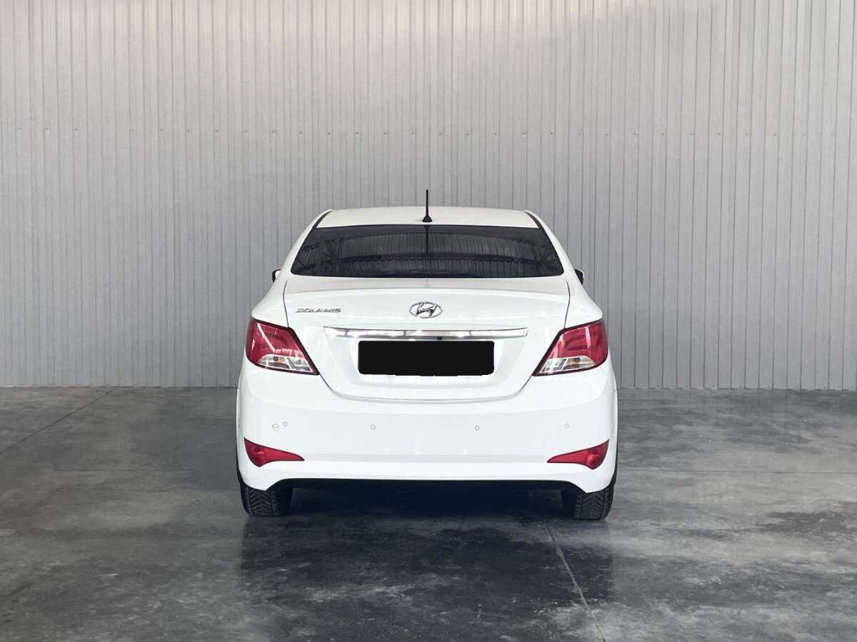 Купить Hyundai Solaris, 2016, 118 449 км, фото №6