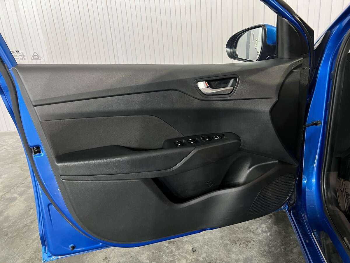 Купить Hyundai Solaris, 2018, 108 528 км, фото №9