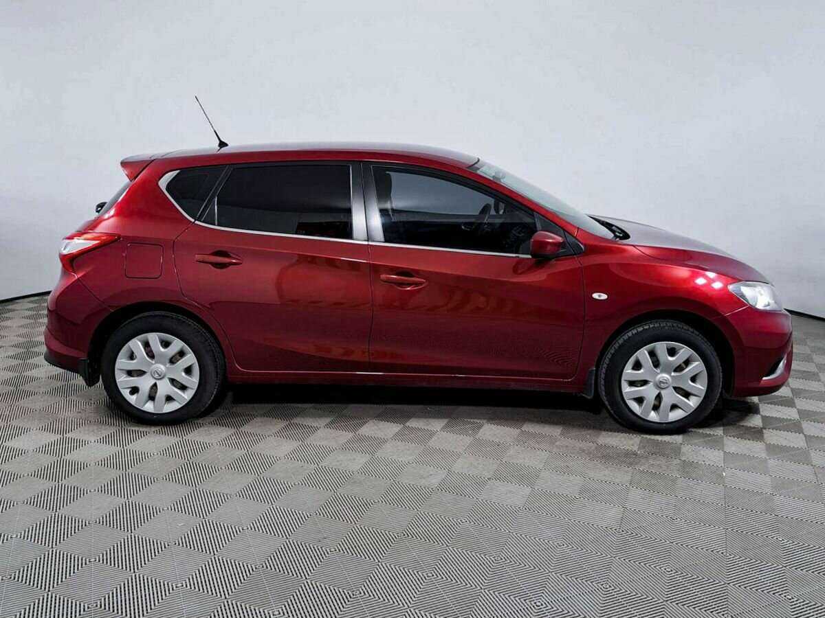 Купить Nissan Tiida, 2015, 133 980 км, фото №4