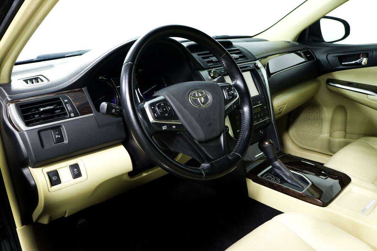 Купить Toyota Camry, 2017, 129 383 км, фото №13