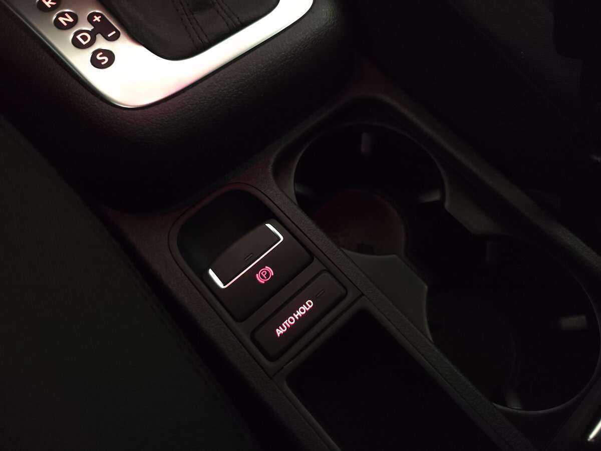 Купить Volkswagen Tiguan, 2012, 214 000 км, фото №12