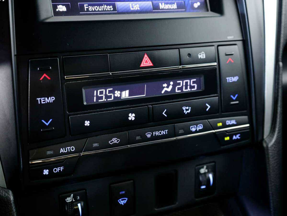 Купить Toyota Camry, 2016, 153 390 км, фото №17