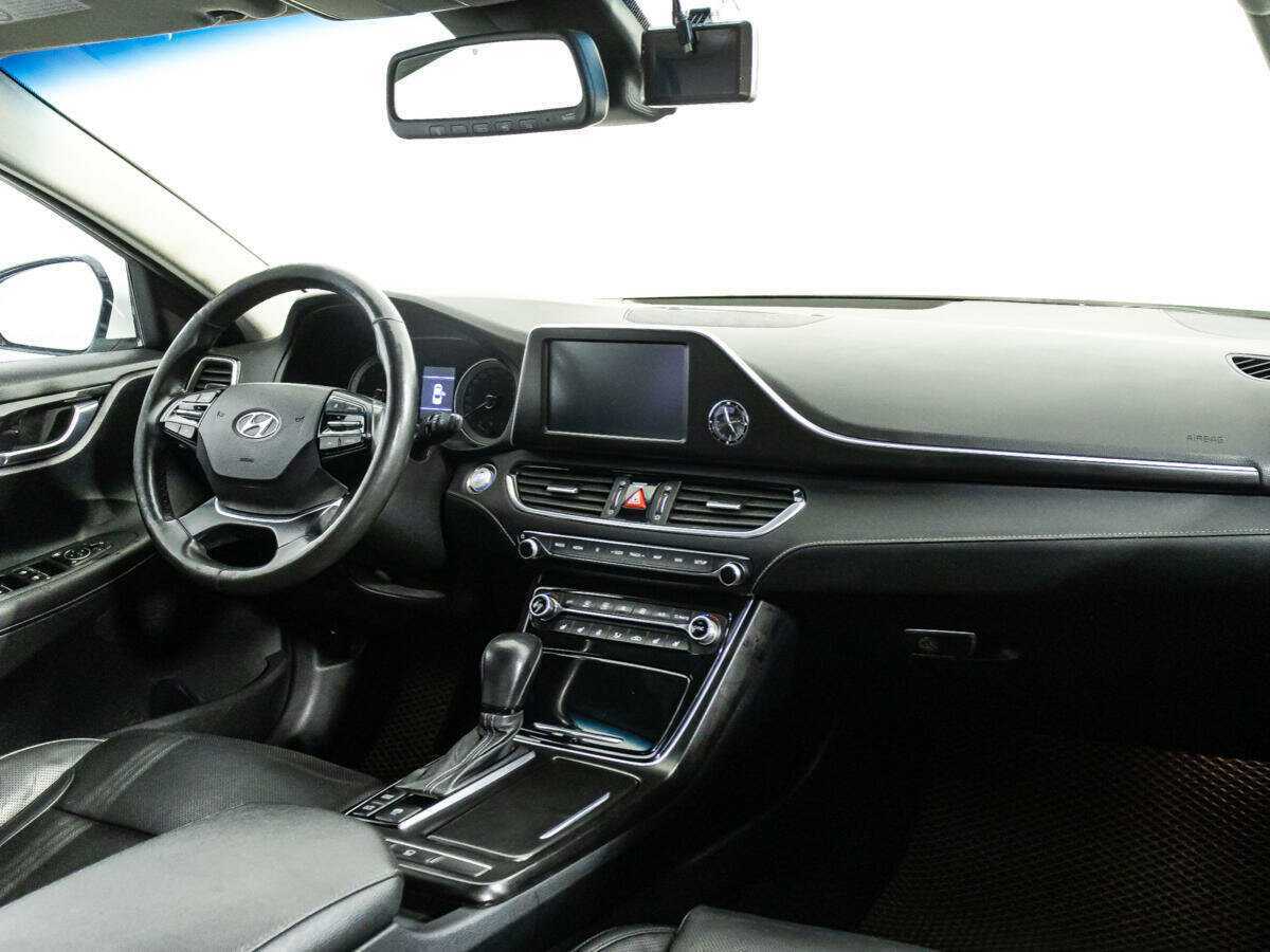 Купить Hyundai Grandeur, 2018, 150 511 км, фото №9