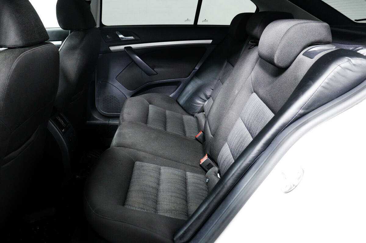 Купить Skoda Octavia, 2012, 222 474 км, фото №11