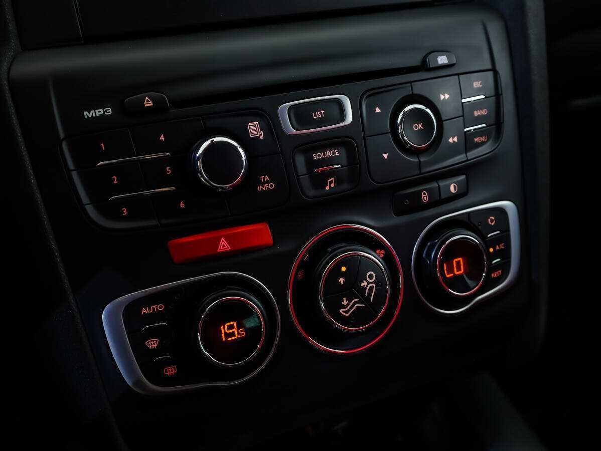 Купить Citroen C4, 2012, 128 835 км, фото №14