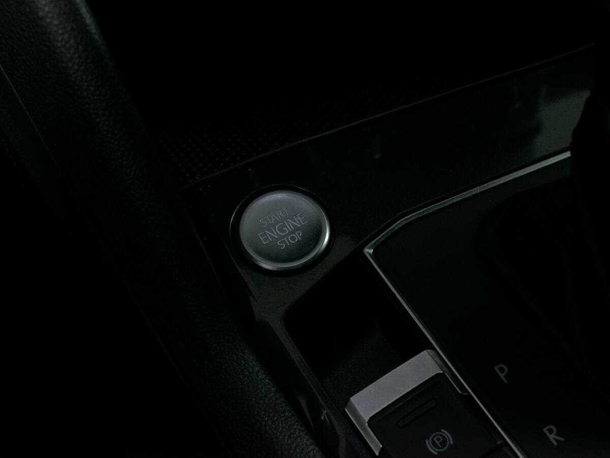 Купить Volkswagen Tiguan, 2018, 107 000 км, фото №19