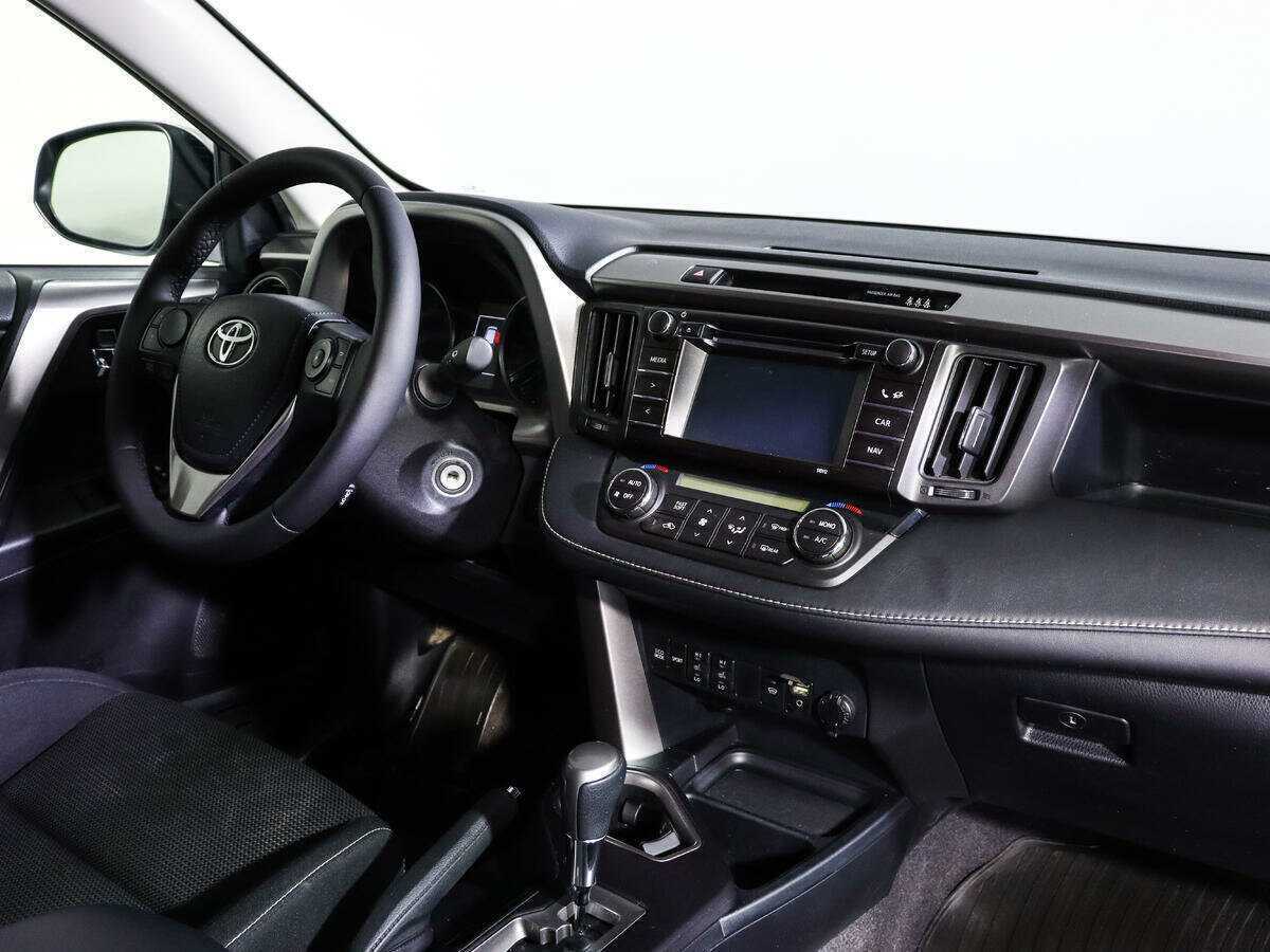 Купить Toyota RAV4, 2016, 89 400 км, фото №9