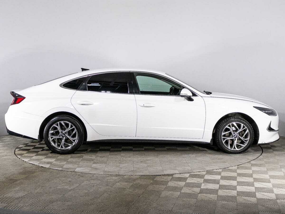 Купить Hyundai Sonata, 2019, 167 015 км, фото №4