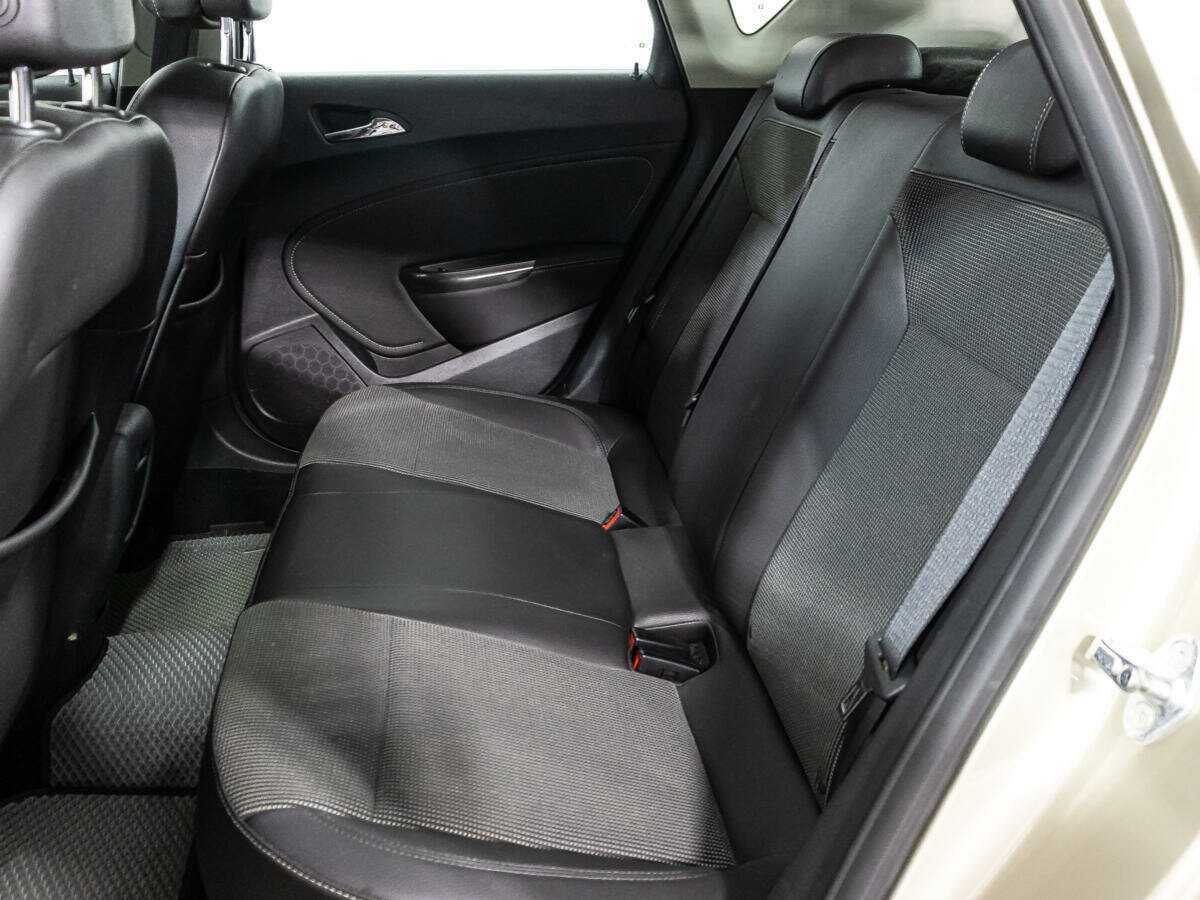 Купить Opel Astra, 2012, 99 197 км, фото №10