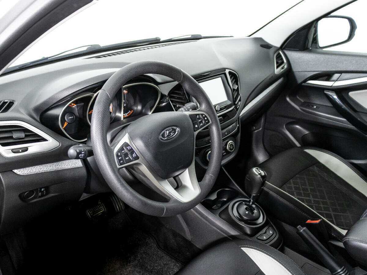 Купить Lada (ВАЗ) Vesta SW, 2019, 49 163 км, фото №11