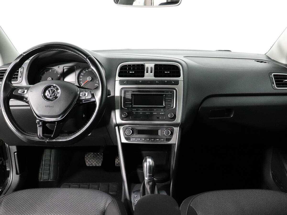 Купить Volkswagen Polo, 2017, 66 000 км, фото №13