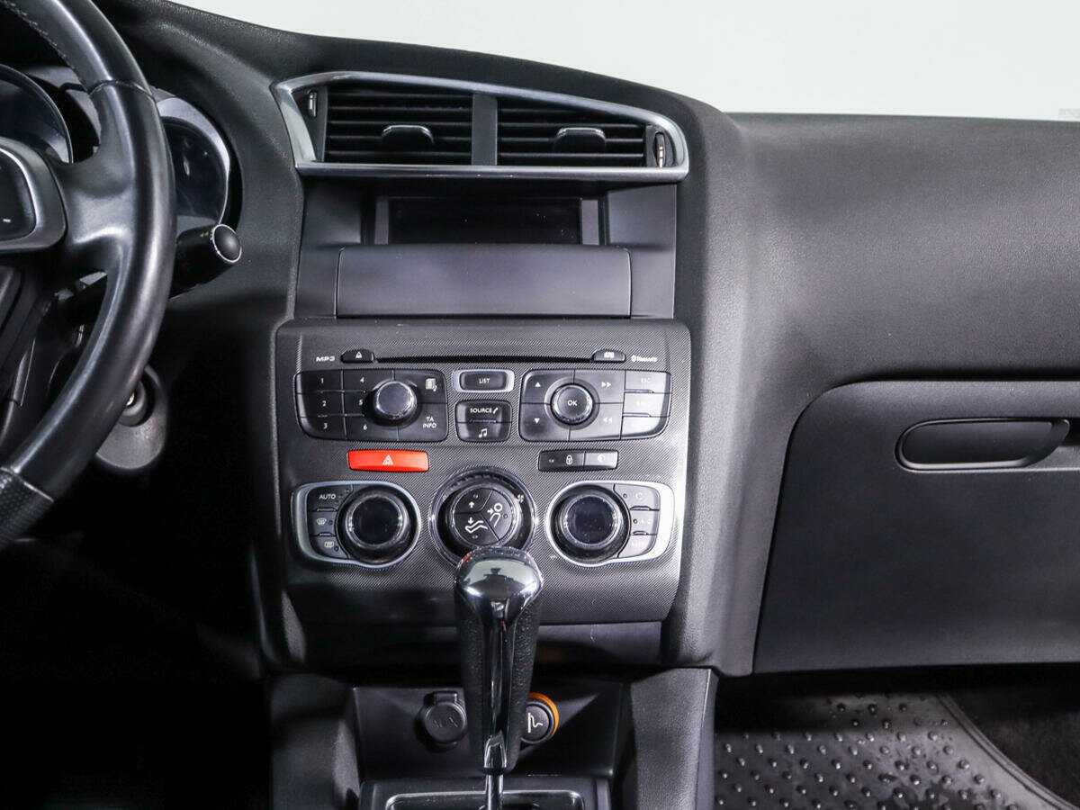 Купить Citroen C4, 2012, 74 300 км, фото №11