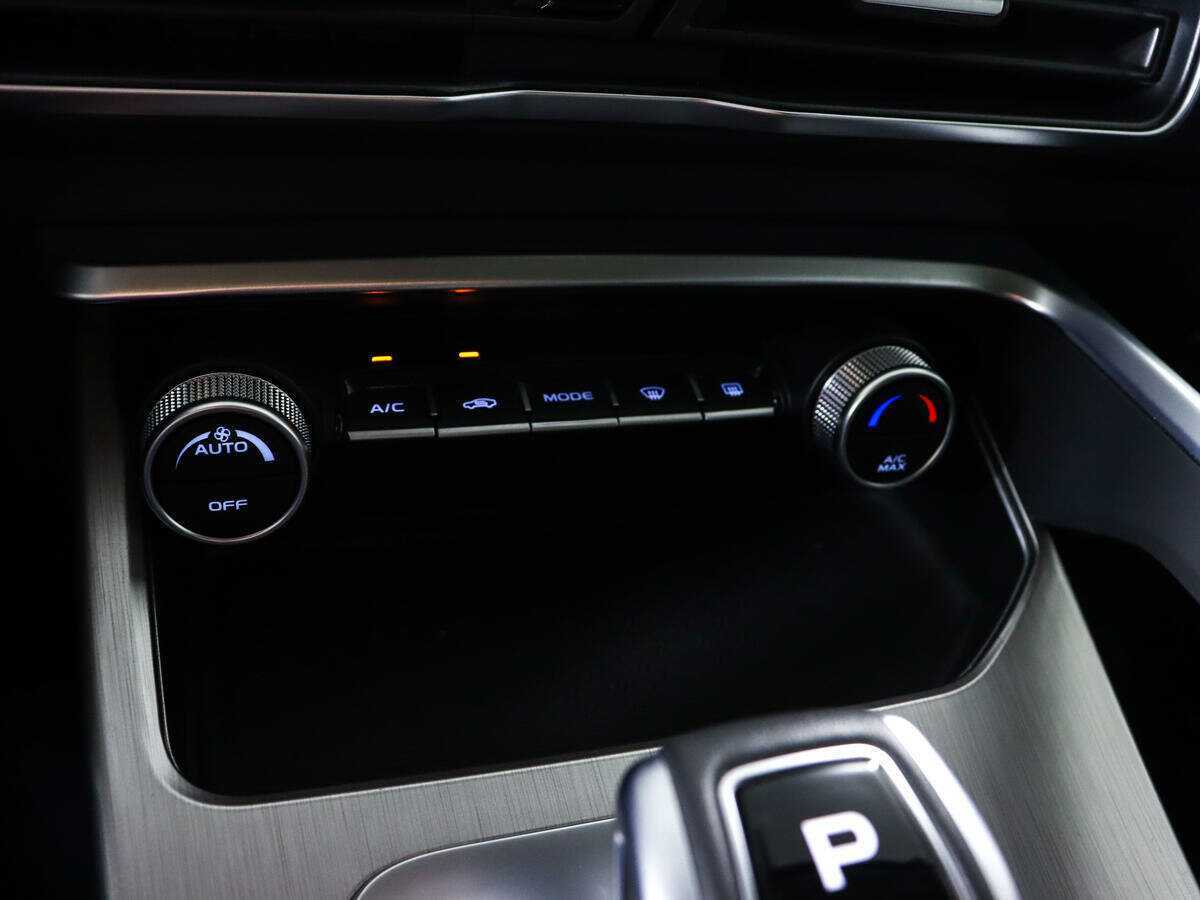 Купить Geely Coolray, 2021, 17 729 км, фото №17