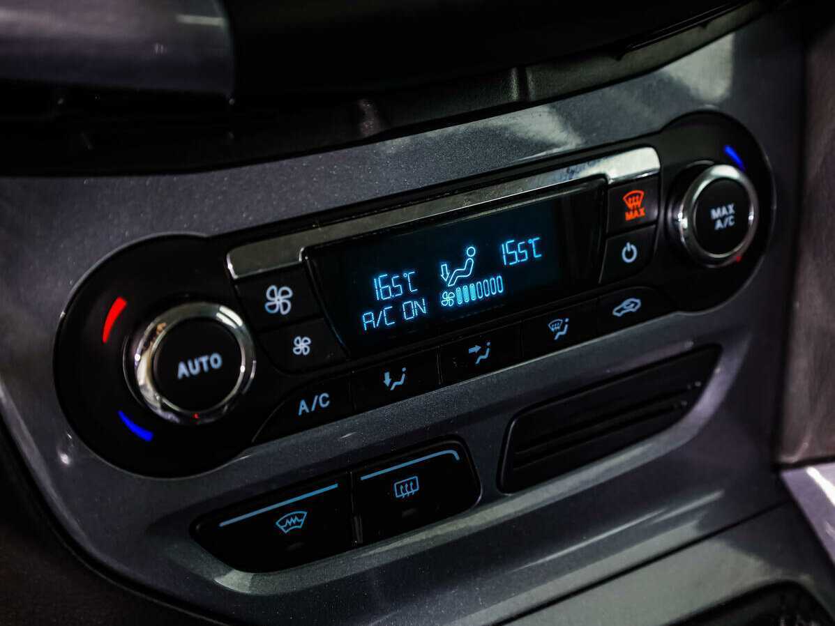 Купить Ford Focus, 2013, 195 920 км, фото №14