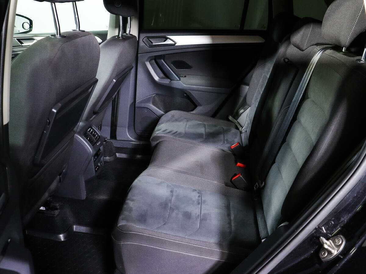 Купить Volkswagen Tiguan, 2018, 48 584 км, фото №8