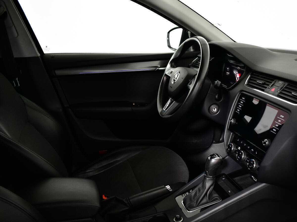 Купить Skoda Octavia, 2019, 128 500 км, фото №8