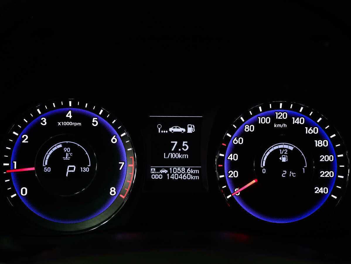 Купить Hyundai i40, 2015, 140 460 км, фото №10