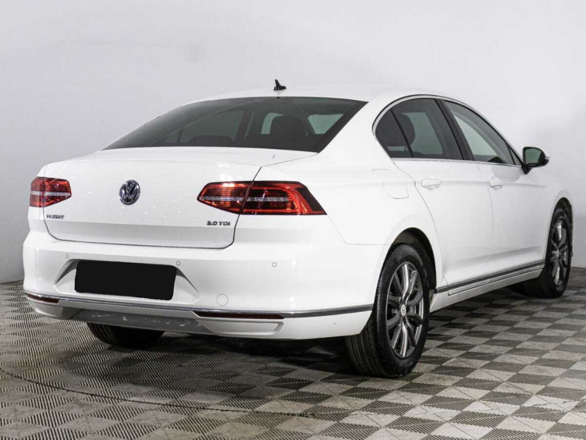 Купить Volkswagen Passat DSG7, 2017, 76 550 км, фото №5