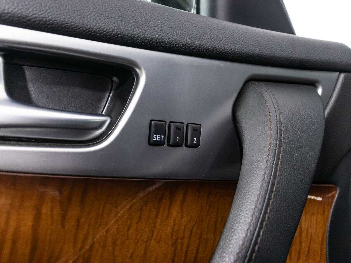 Купить Infiniti FX37, 2012, 156 275 км, фото №21