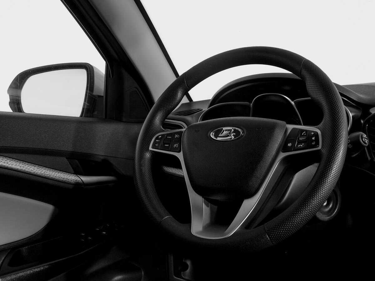 Купить Lada (ВАЗ) Vesta SW Cross, 2019, 117 024 км, фото №10