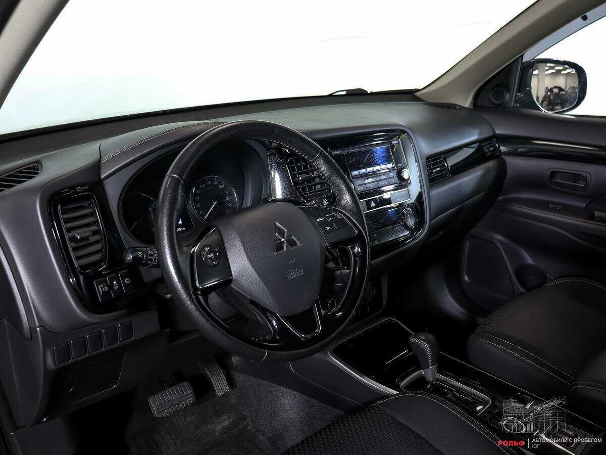 Купить Mitsubishi Outlander, 2019, 97 654 км, фото №13