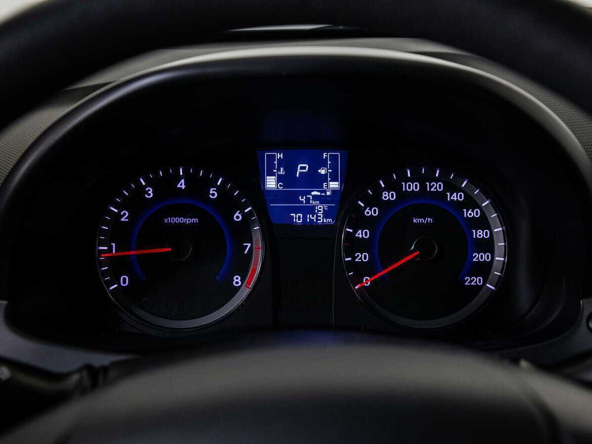 Купить Hyundai Solaris, 2016, 70 000 км, фото №12