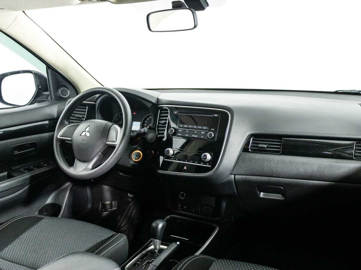 Купить Mitsubishi Outlander, 2021, 45 170 км, фото №9