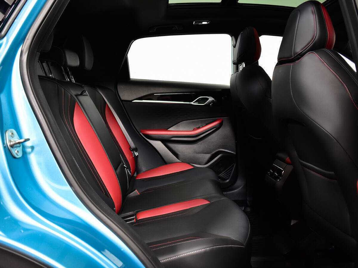 Купить Geely Coolray, 2023, 25 736 км, фото №10