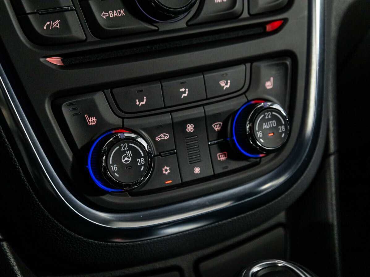 Купить Opel Mokka, 2013, 37 710 км, фото №18