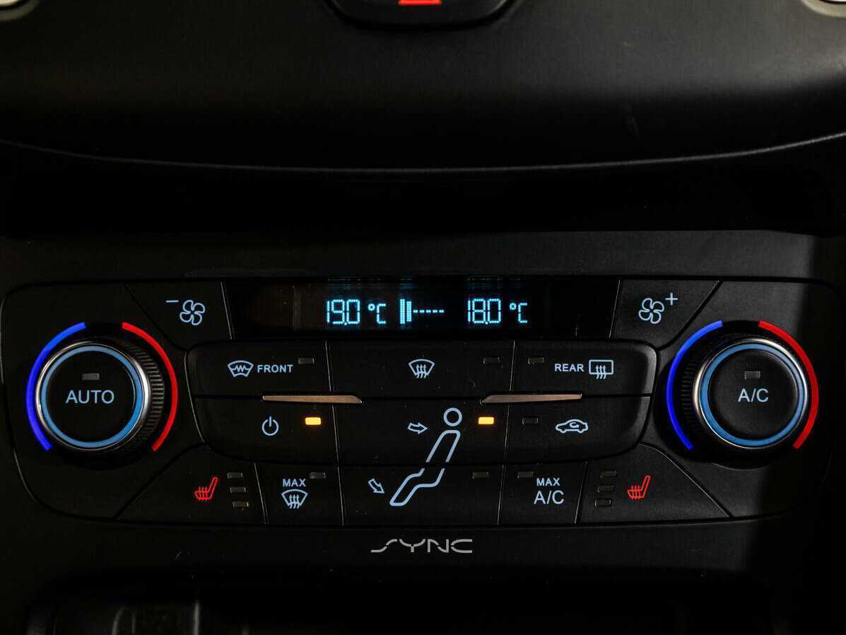 Купить Ford Focus, 2017, 111 482 км, фото №11