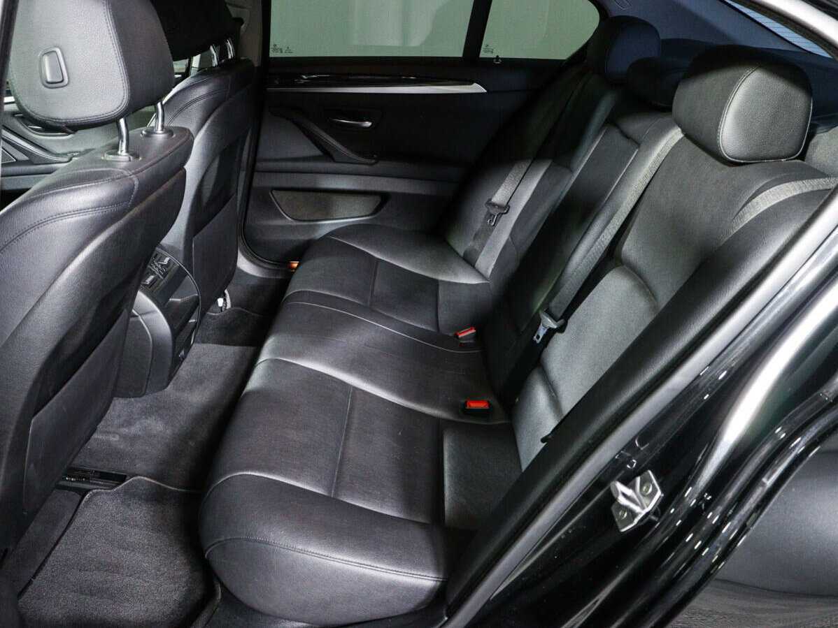 Купить BMW 5 серии 520d, 2016, 128 242 км, фото №8