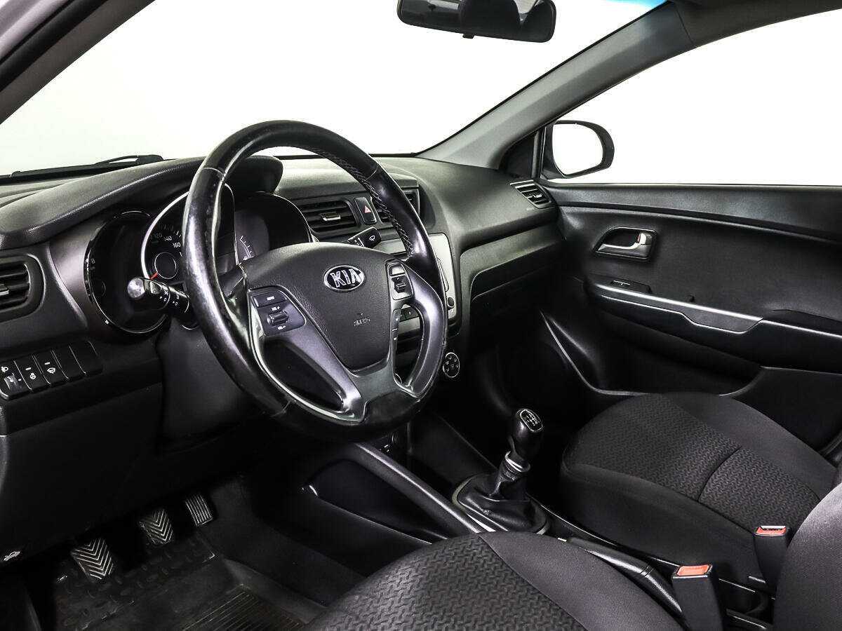 Купить Kia Rio, 2016, 66 181 км, фото №13