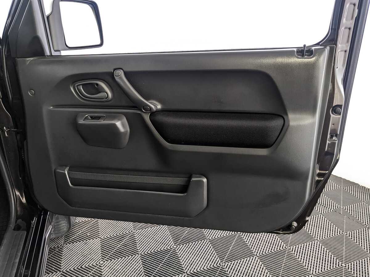 Купить Suzuki Jimny, 2017, 69 819 км, фото №19