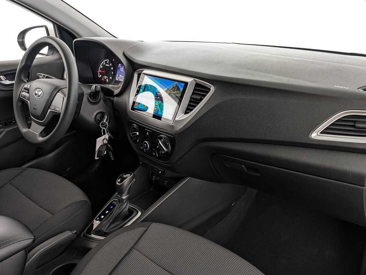 Купить Hyundai Solaris, 2022, 67 372 км, фото №9