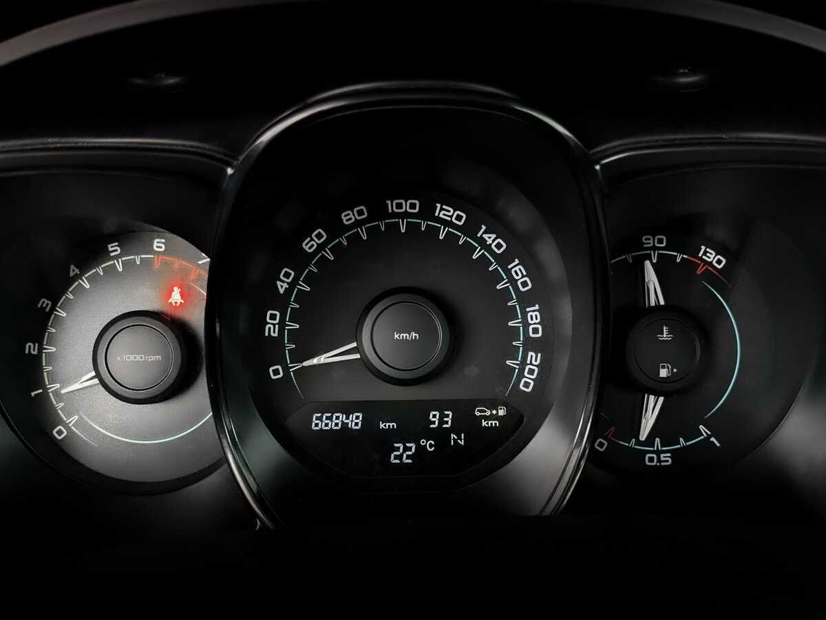 Купить Lada (ВАЗ) Vesta, 2016, 66 845 км, фото №11