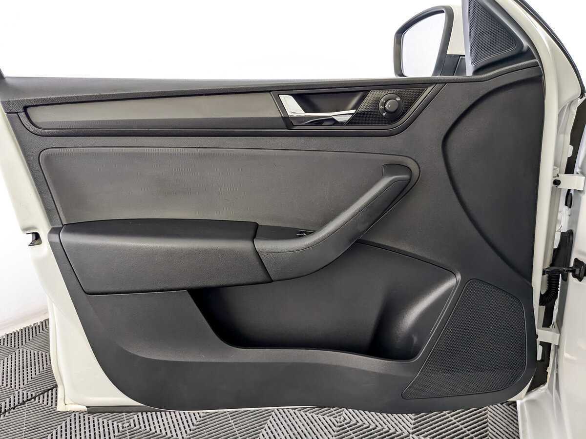 Купить Skoda Rapid, 2019, 184 653 км, фото №14