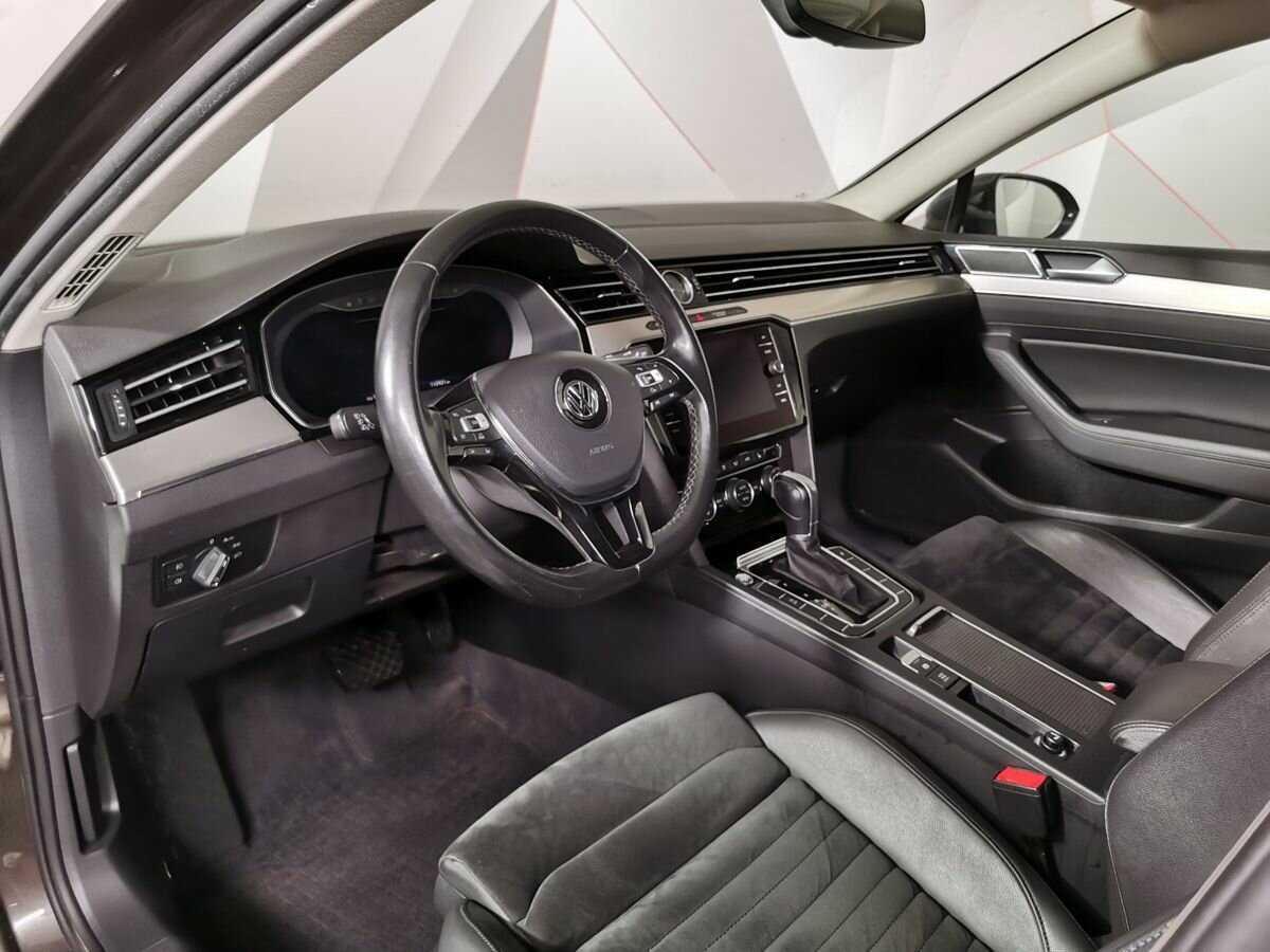 Купить Volkswagen Passat, 2018, 110 898 км, фото №14