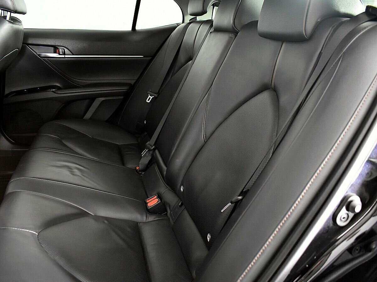 Купить Toyota Camry, 2019, 181 238 км, фото №9