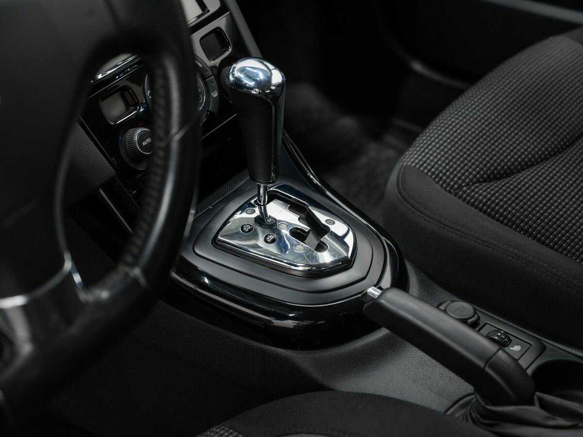 Купить Peugeot 408, 2017, 129 611 км, фото №16