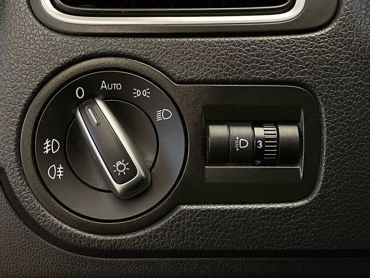 Купить Volkswagen Polo, 2018, 39 212 км, фото №14