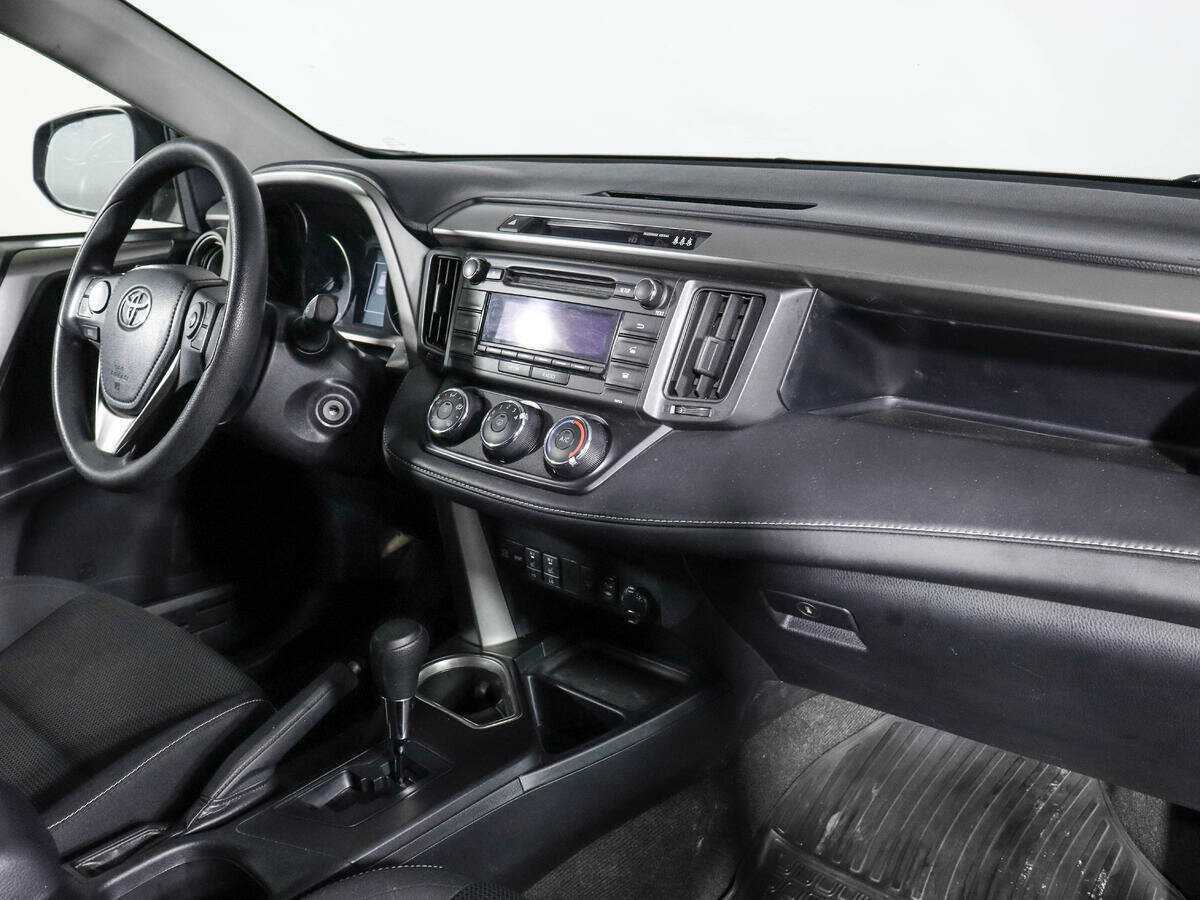 Купить Toyota RAV4, 2016, 136 900 км, фото №9