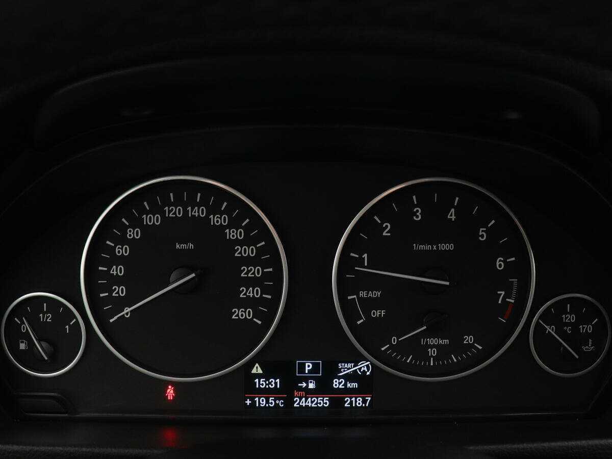 Купить BMW 3 серии Gran Turismo 320i xDrive, 2014, 244 253 км, фото №13