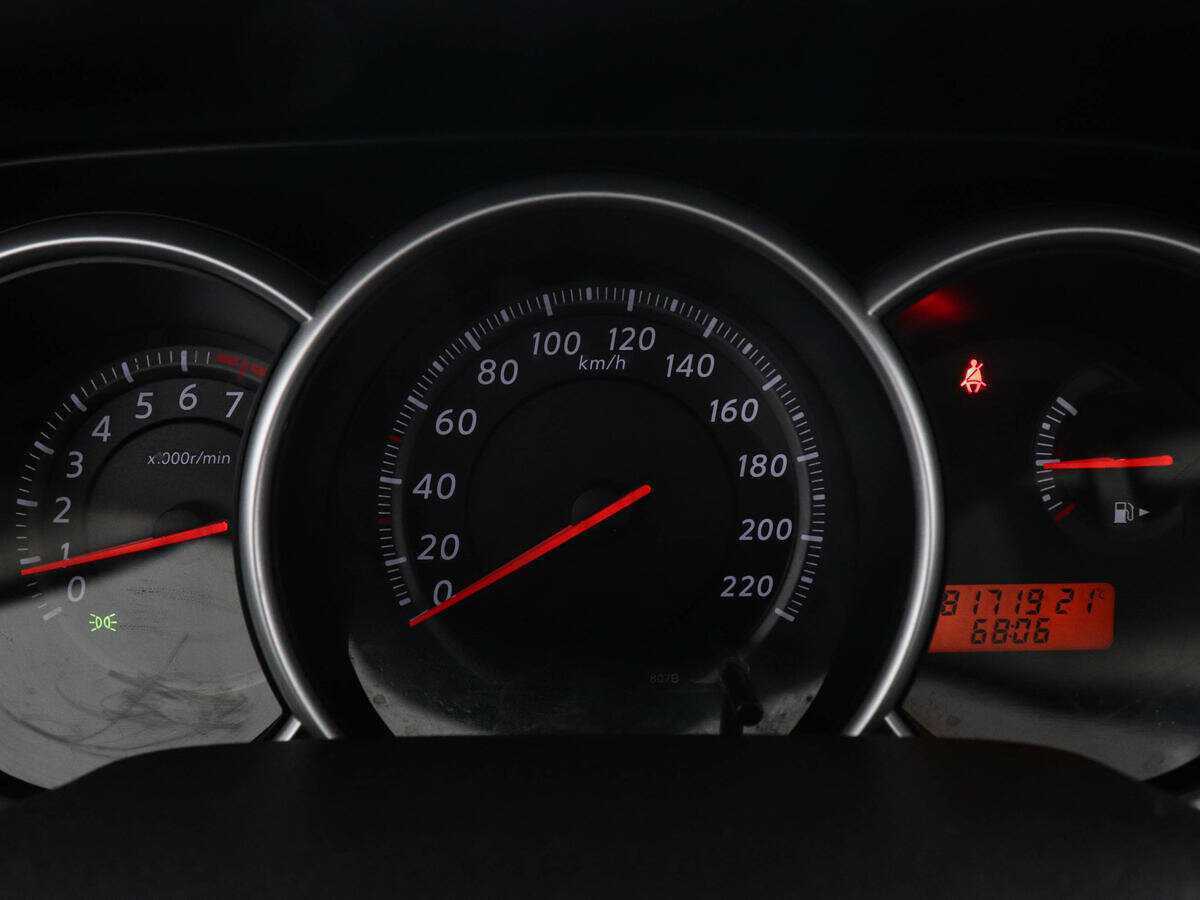 Купить Nissan Tiida, 2013, 181 715 км, фото №11